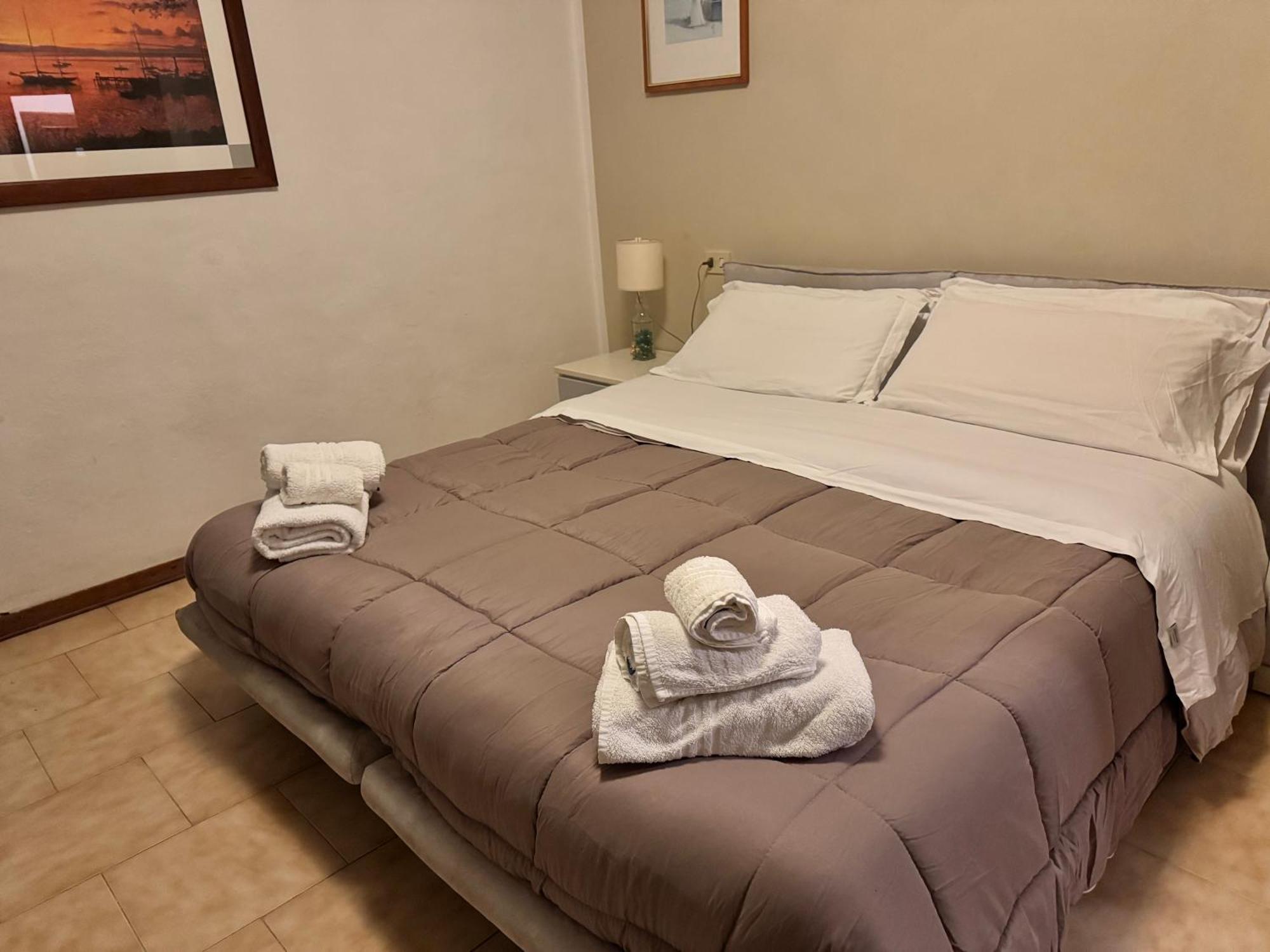 Hotel Le Logge Rosia Exterior photo